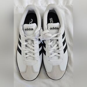 Adidas VL Court Base Sneakers Womens 6.5 White Black Gum Sole Casual